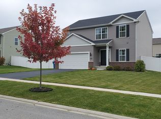 12235 Parke Ct N, Winfield, IN 46307