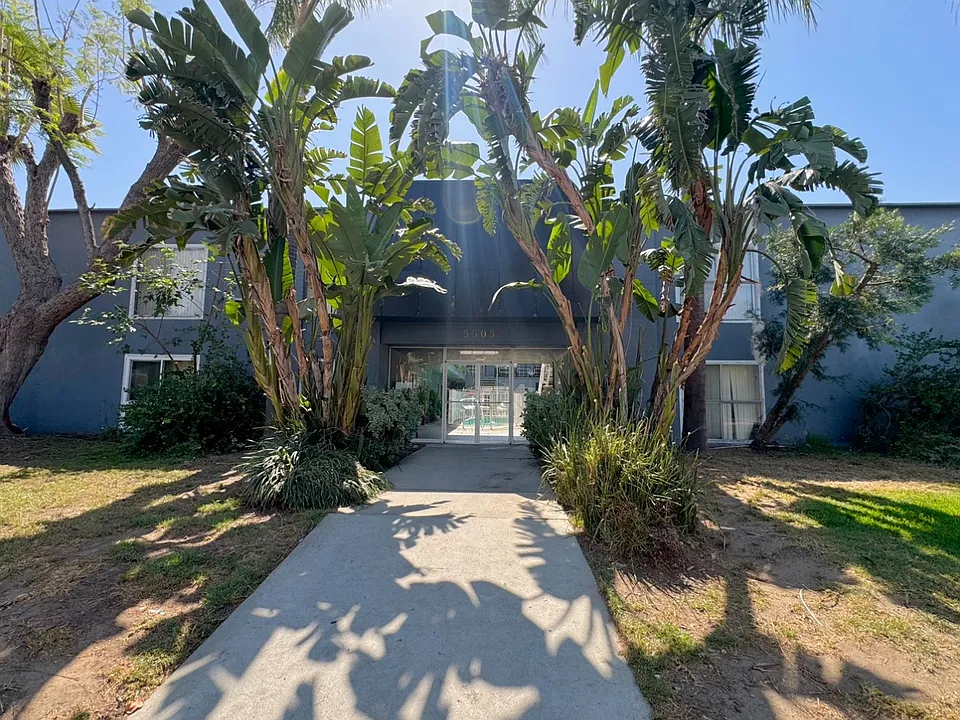 5505 Corteen Pl #7