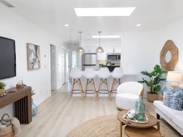 1236 Orkney Ln, Cardiff, CA 92007