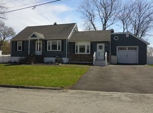 10 Evergreen Ave, Methuen, MA 01844