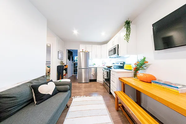 Rented by Owner | media 19