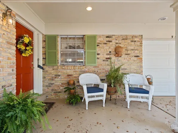 5585 San Gabriel Dr, Pensacola, FL 32504