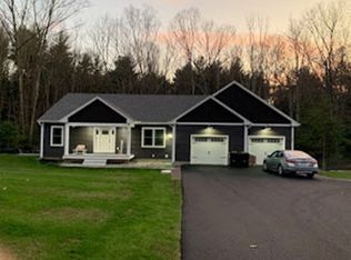61 Ramshorn Rd, Charlton, MA 01507