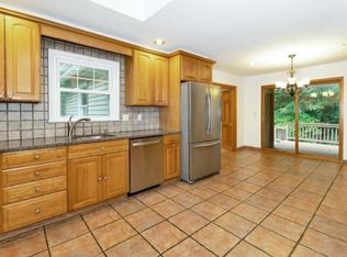 338 Nash Rd, North Salem, NY 10560