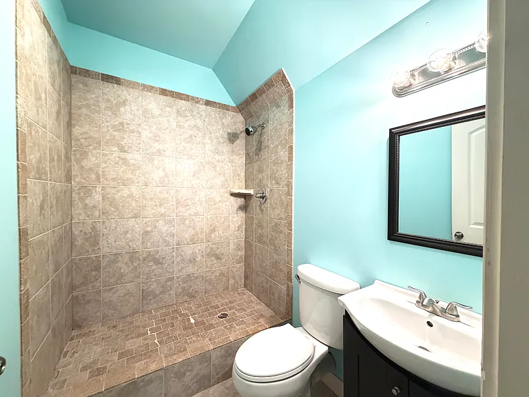 2225 Barkley Crest Ln — Photo 23