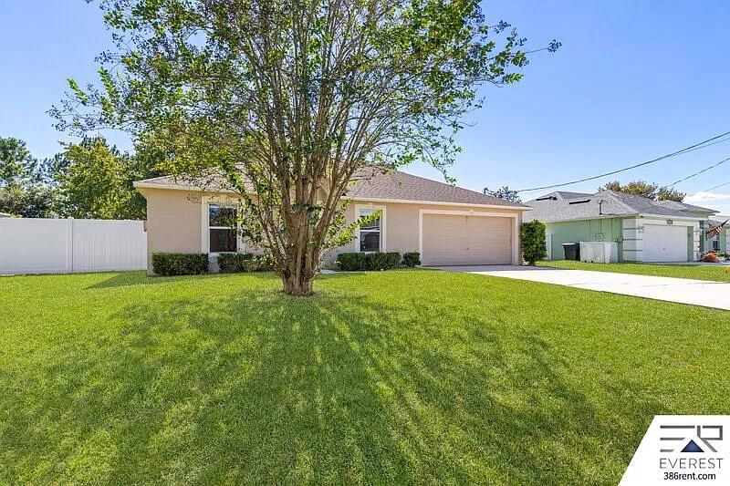 3 bed, 2.0 bath, 1908 sqft, $1,850 — Photo 3