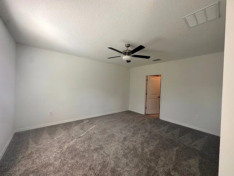 2276 Gatsby Ln — Photo 15