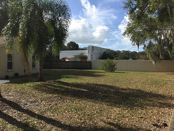 3rd image of 13314 Moran Dr
