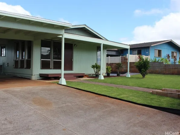 98-1592 Hoomaike St, Pearl City, HI 96782