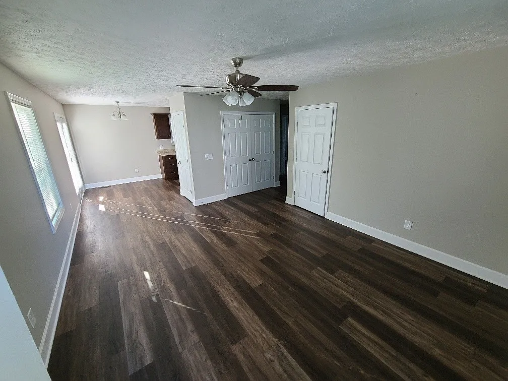2 bed, 1.0 bath, 800 sqft, $1,350 — Photo 2