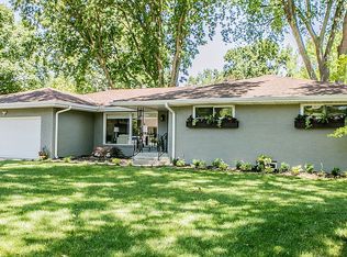 2167 Huntleigh Rd, Leland Grove, IL 62704