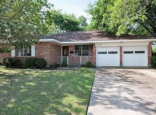 516 Summit Dr, Richardson, TX 75081