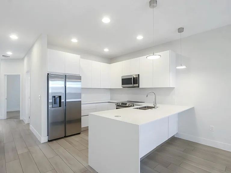 17442 Hidden Forest Dr — Photo 10