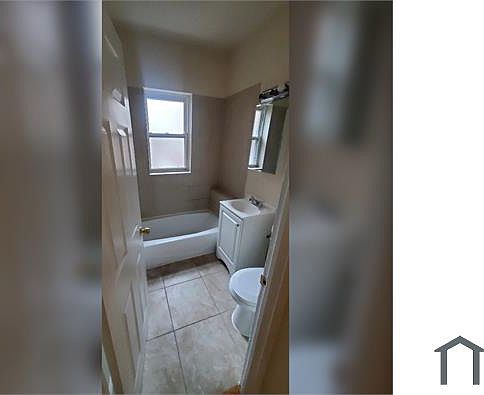 4th image of 6944 S Oglesby Ave APT 1S