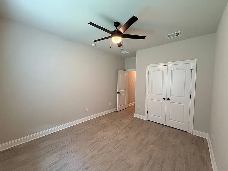 277 Saint Edmunds Way — Photo 29
