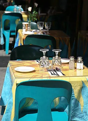 Rented by Vector New York, LLC | media 28