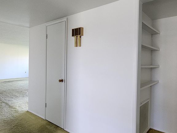 4th image of 10734 W HATCHER Road