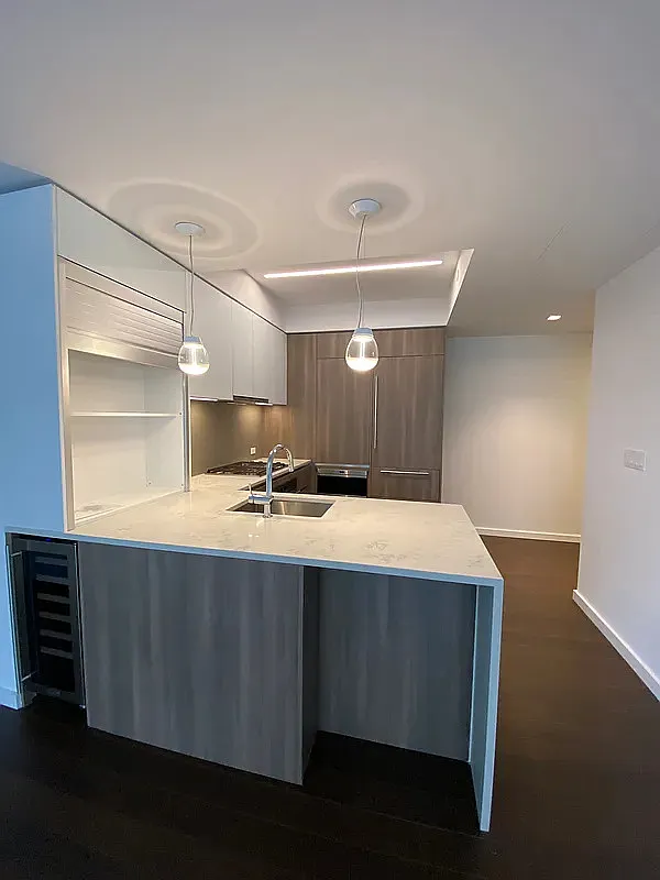591 Third Avenue — Photo 1