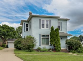 202 S Market St, Washington, IL 61571