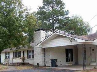 2147 Airport Rd, Hot Springs National Park, AR 71913