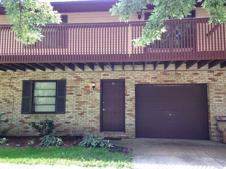 1st image of 120 Flowerdale Dr