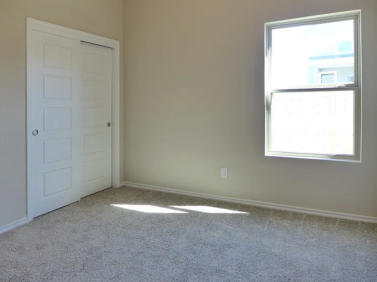 10827 Fox Trot Way — Photo 12