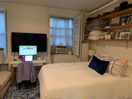 Rented by Douglas Elliman | media 8