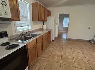 46 S Main Ave, Dickinson, ND 58601