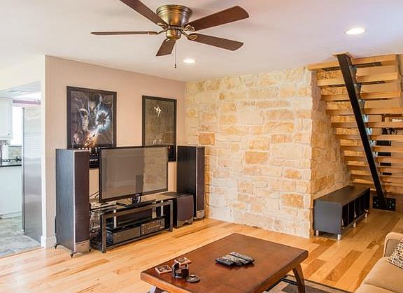 5th image of 3603 Hillrock Dr