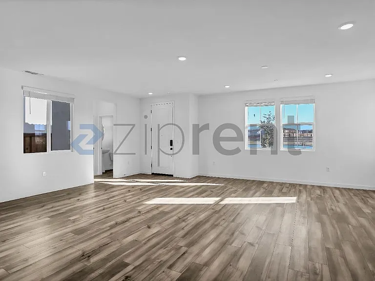 1518 N Central Ave #A — Photo 12