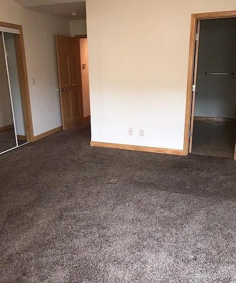 2916 Cronin Dr — Photo 6