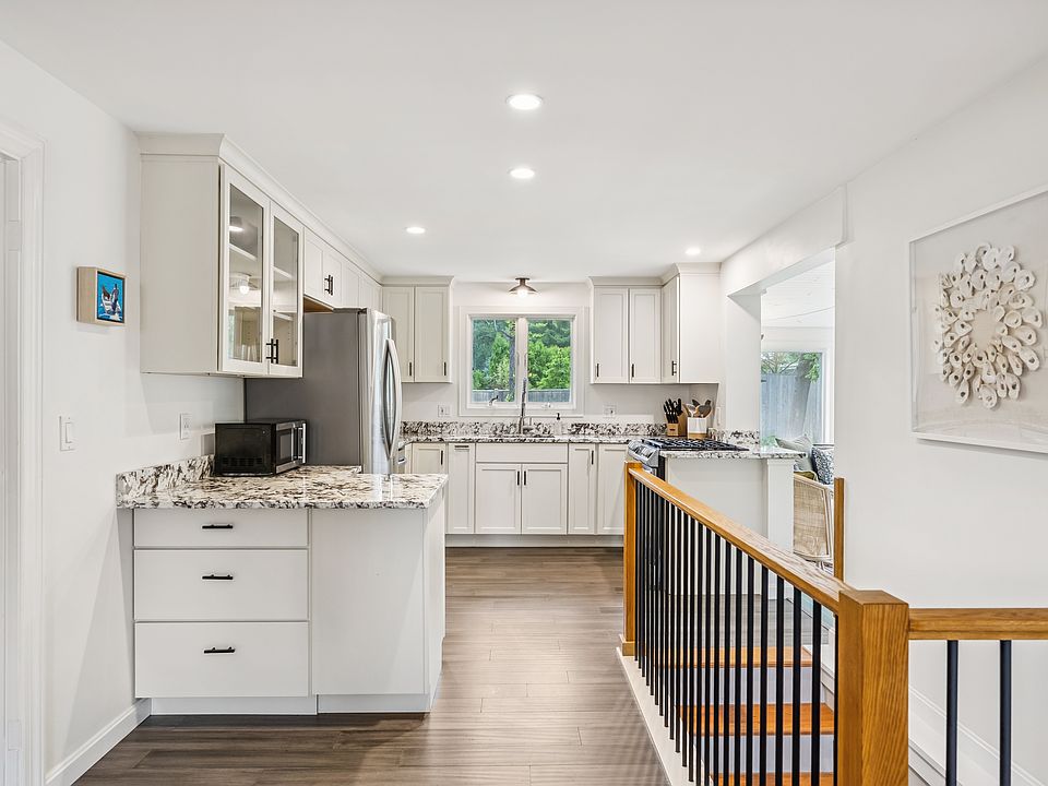 1st image of 14 Hammond Rd