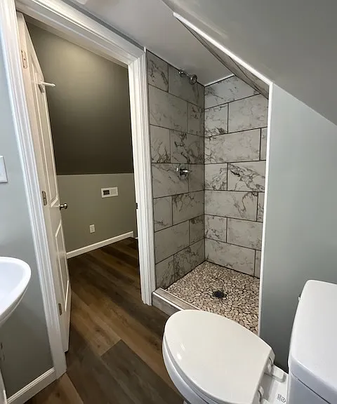 Upstairs Bathroom