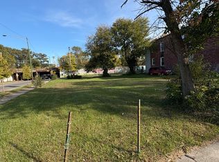 1050 W 57th St, Chicago, IL 60621