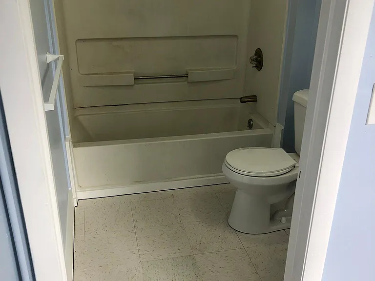 400 Harvard St #3 — Photo 15