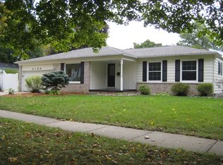 2100 Mark Ave, Lansing, MI 48912