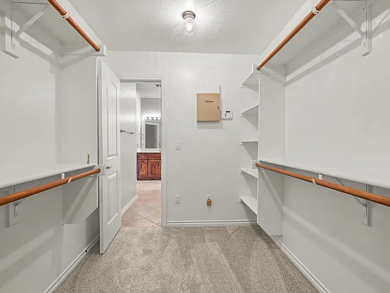 8725 Pikes Peak Rd — Photo 58