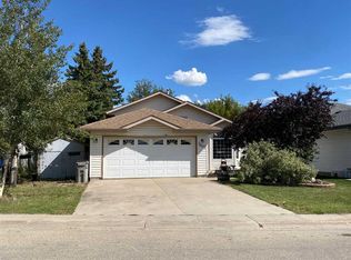 7607 W Michealis Blvd, Grande Prairie, AB T8W2H7