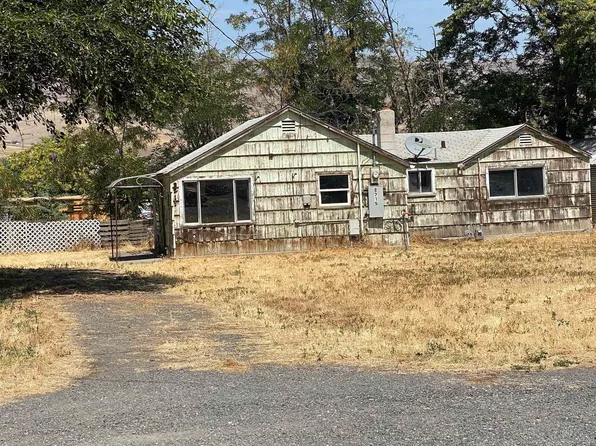 2715 Clearwater Ave, Lewiston, ID 83501