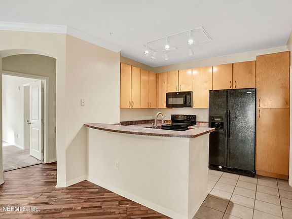 3rd image of 12700 BARTRAM PARK Boulevard #1918