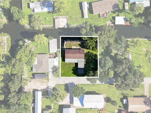 8449 W Dixie Ct, Homosassa, FL 34448