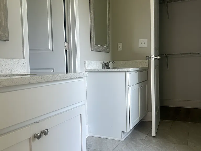 3722 Blevin St — Photo 7