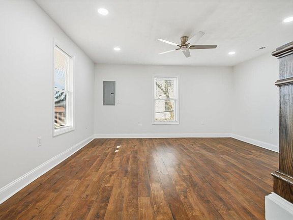 4th image of 509 Patton Ave NW