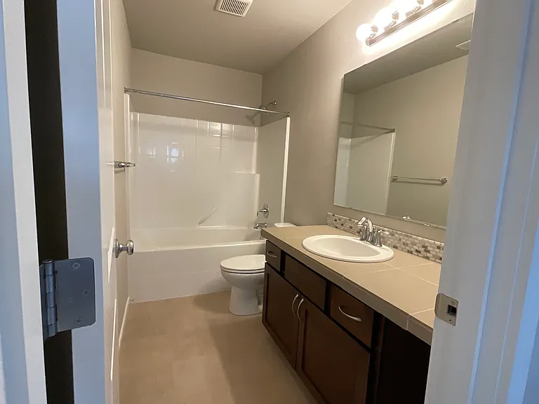 9303 31st Dr SE — Photo 13