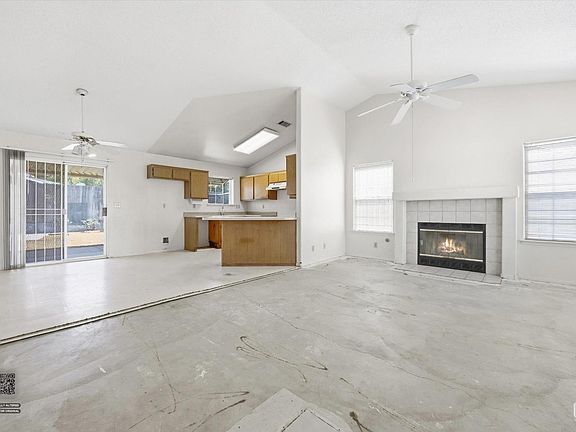 5th image of 6413 Derby Dr