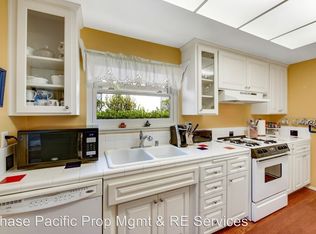 12040 Callado Rd, San Diego, CA 92128