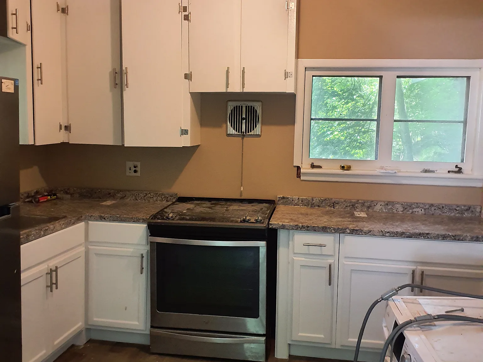 3 bed, $1,800 — Photo 3