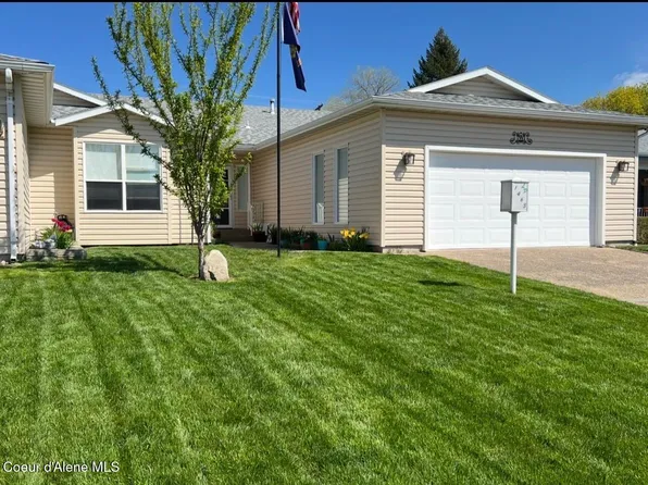 1463 W Woodlawn Dr, Hayden Lake, ID 83835