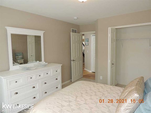 5th image of 49267 Pond Place Dr Unit 161