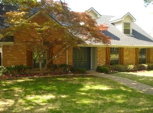 2215 Eastwood Dr, Richardson, TX 75080